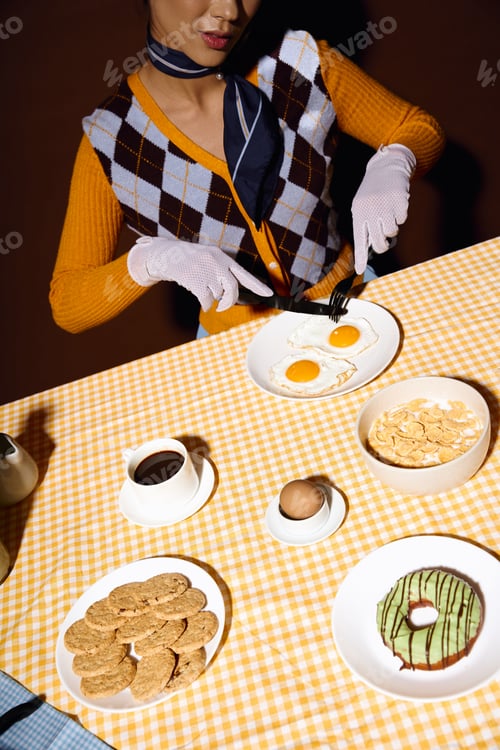 Preview: Fashionable Breakfast