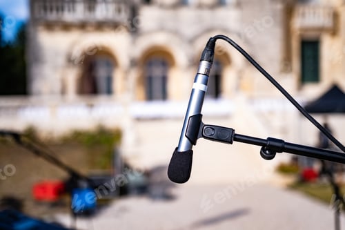 Preview: Microphone for outdoor event