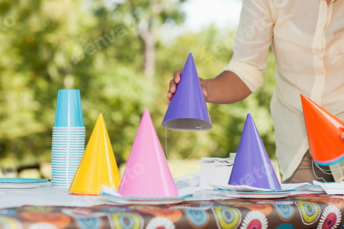 Preview: Mother preparing for birthday party