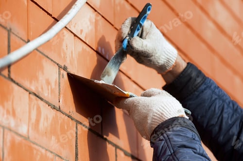 Preview: warming the walls of the house to the cold, construction work