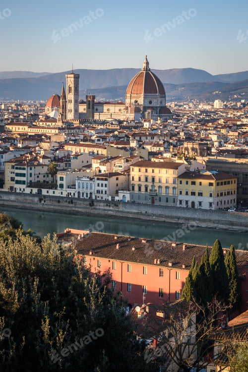 Preview: View across the rooftops of Florence, historic renaissance architectural landmarks.