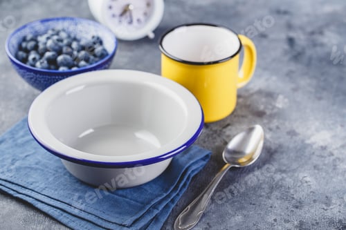 Preview: Breakfast setting with empty metal bowl