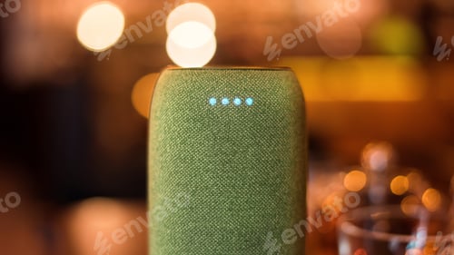Preview: Portable wireless speaker