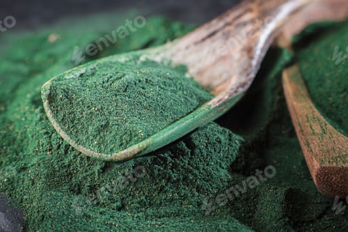 Preview: powder, tablets and infusion of spirulina