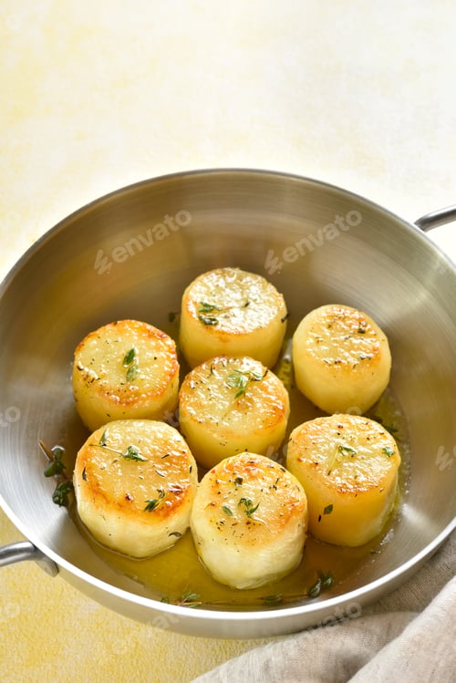 Preview: Fondant potatoes in pan