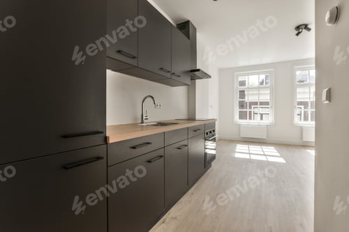 Preview: Spacious bright white kitchen with windows