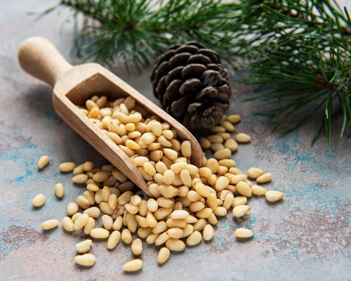 Preview: Pine nuts