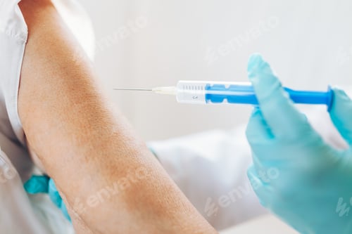Preview: Vaccine administration on an elderly patient