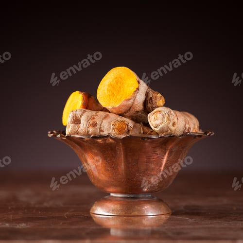 Preview: Fresh root turmeric