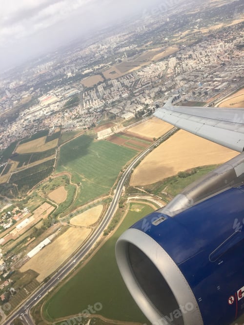 Preview: Airplane