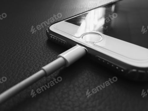 Preview: The phone is charging