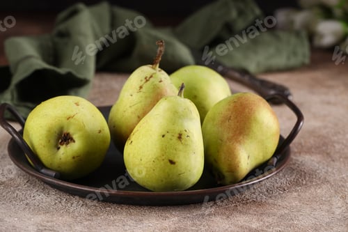 Preview: Organic Fresh Pears