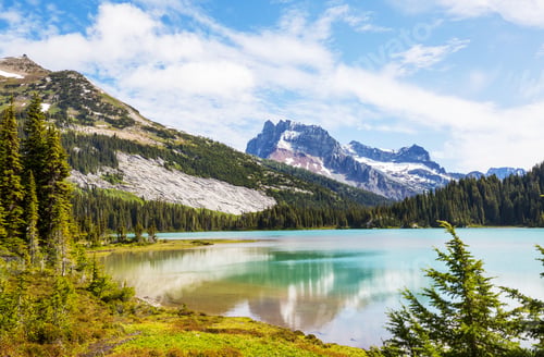 Preview: Mountains lake