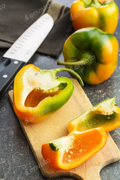 Preview: Multicolored bell pepper.