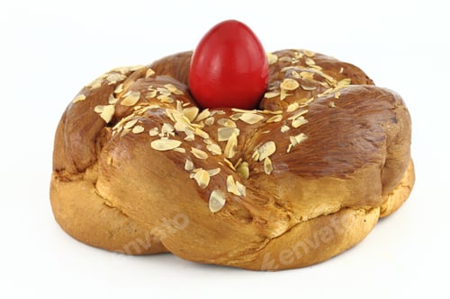 Preview: Easter bread isolated on white