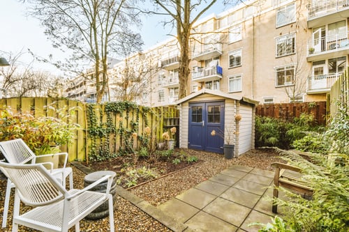 Preview: Neat patio with sitting area