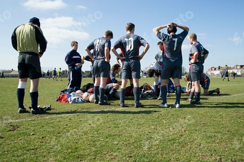 Preview: Footballers warming up