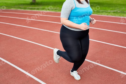 Preview: Plus-size female runner