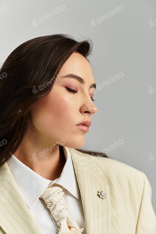 Preview: A young woman showcases her elegant style in a sophisticated outfit, embodying effortless beauty.