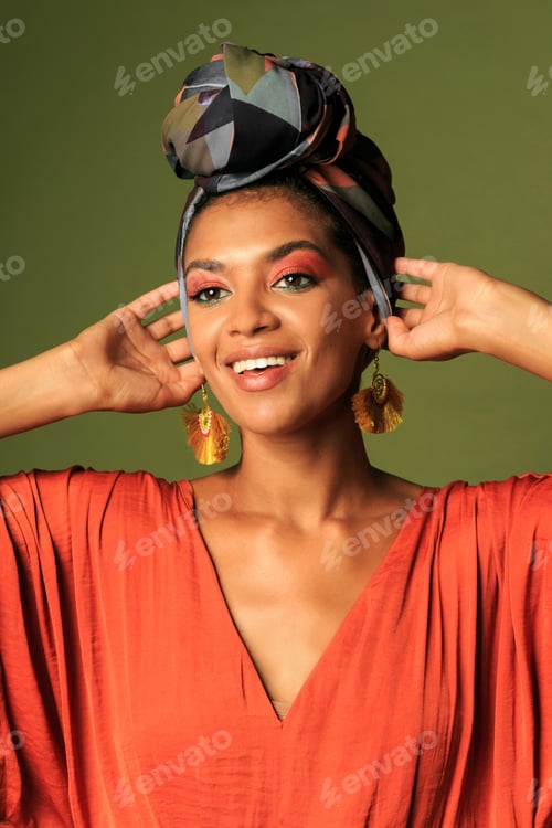 Preview: African beauty, Young black fashion model with traditional african style