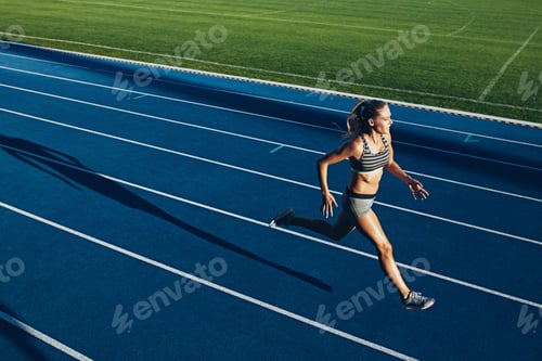 Preview: Female sprinter training for race competition