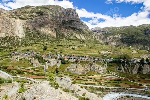 Preview: Mountain village in Manag