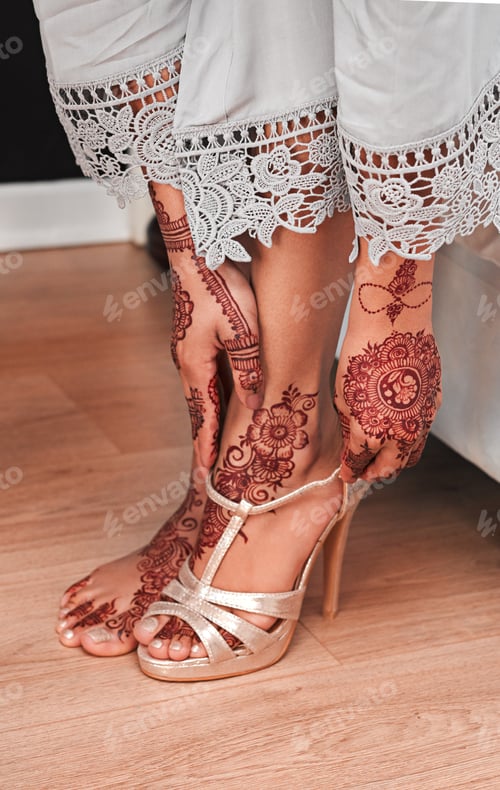 Preview: Fairytale footwear for a fairytale day
