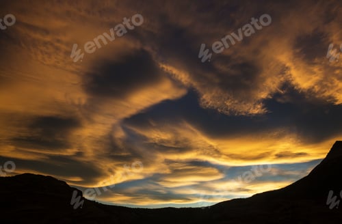 Preview: Mountains on sunset