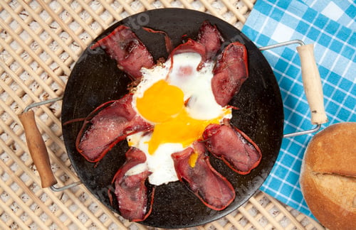 Preview: Traditional Turkish Cuisine. Fried Egg with Pastrami