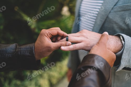 Preview: hands