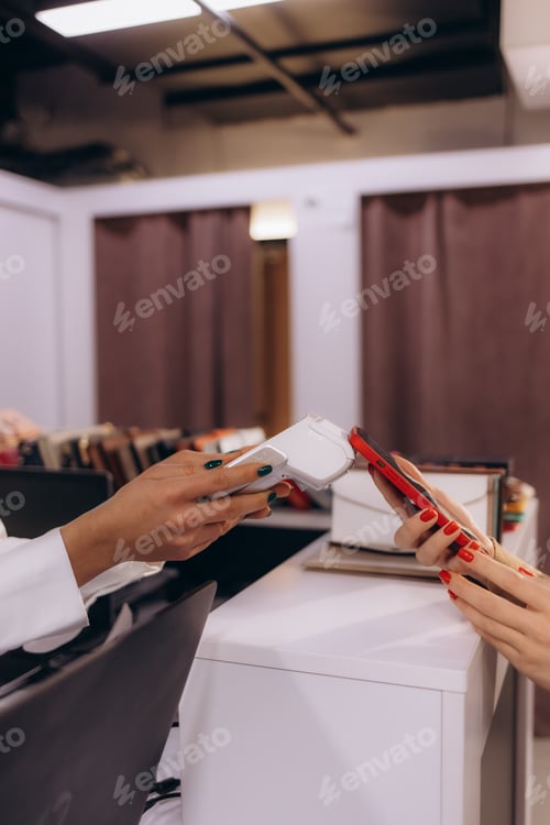 Preview: Contactless Payment Using Mobile Phone and Card Reader in Retail Environment