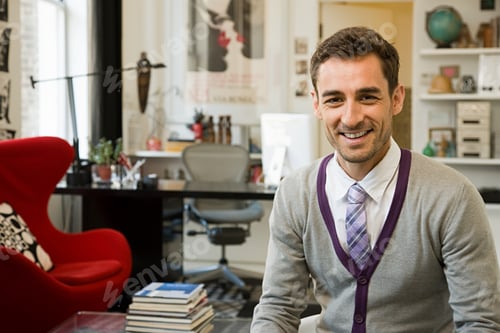 Preview: Fashion designer in office