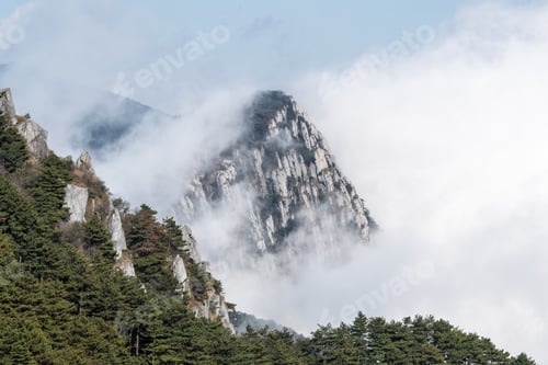 Preview: clouds fog in the valley