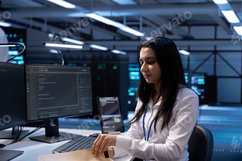 Preview: Data center specialist developing emergency procedures