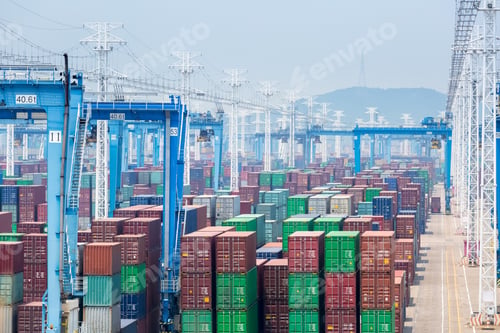 Preview: container stack yards