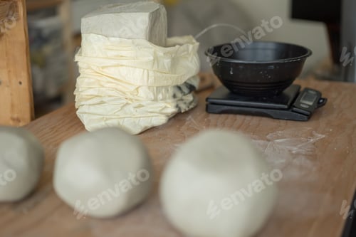 Preview: Clay ball and scales