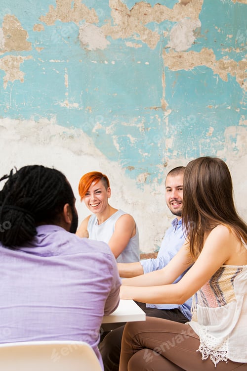 Preview: Young people working in the grunge office