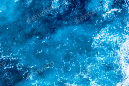 Preview: Mesmerizing shot of crystal blue ocean waves