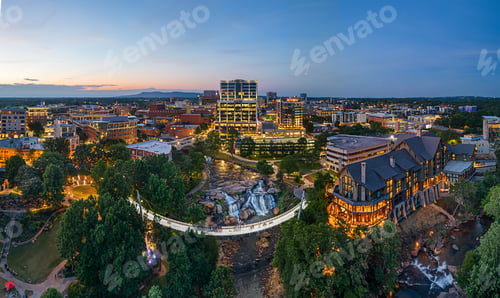 Preview: Greenville, South Carolina at Falls Park on Reedy Creek