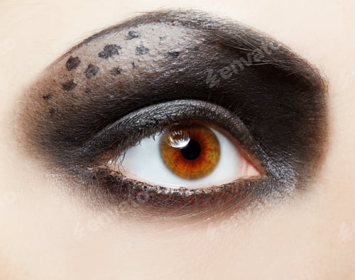 Preview: Close-Up Portrait Of Girl'S Eye-Zone Bodyart