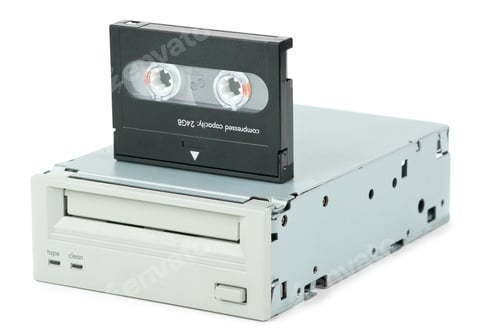 Preview: Internal tape drive unit and cassette