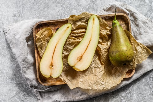 Preview: Seasonal ripe pears. Farm eco pears. Gray background. Top view
