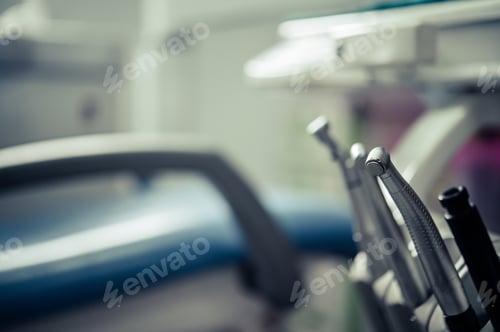 Preview: Dental equipment placed on the table