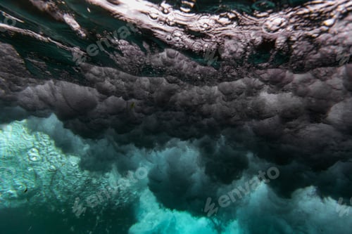 Preview: Splashes in water of sea
