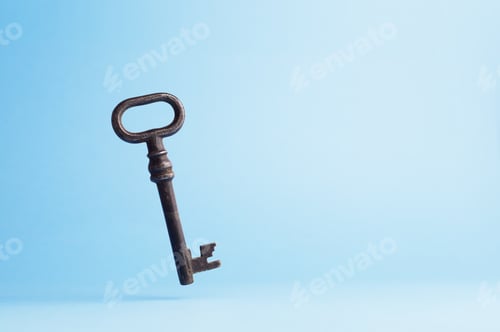 Preview: Vintage Key