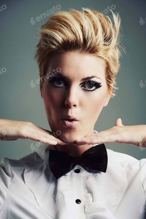 Preview: Keep it classy and a little bit sassy