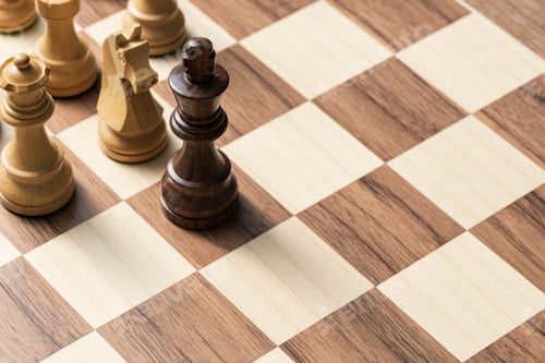 Preview: Chess pieces on the chessboard