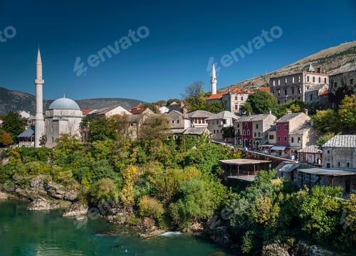 Preview: neretva river and old town of mostar bosnia view