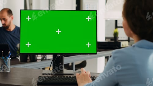 Preview: Manager works with isolated greenscreen