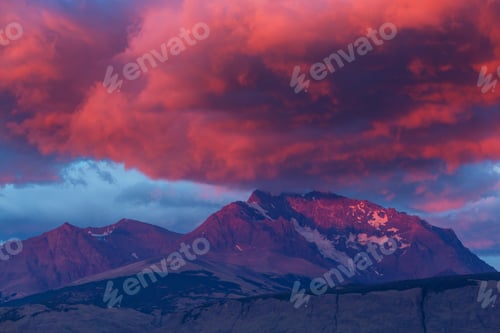 Preview: Mountains on sunset